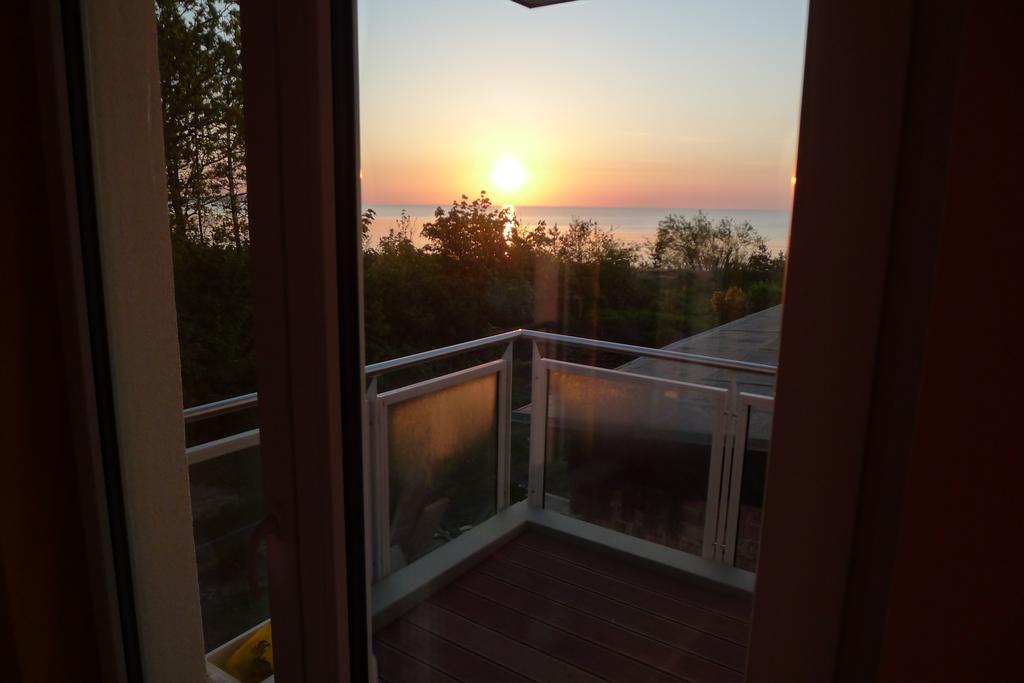 Ferienwohnung Strandlaeufer Juliusruh Bagian luar foto